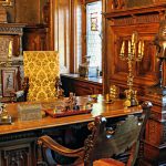 Peles-Castle-tour-inside-1024x576